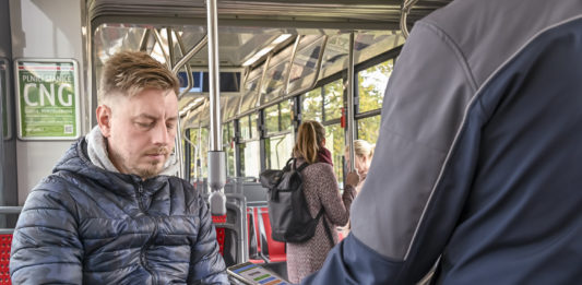 Počet cestujících bez jízdenky v Brně nadále mírně klesá
