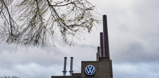 Volkswagen zavádí novou řídící strukturu a ruší pozice ve vedení