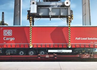 Železnice nabízí Evropě významnou příležitost ke snížení emisí z dopravy, zatímco silniční doprava stále dominuje