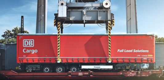 Železnice nabízí Evropě významnou příležitost ke snížení emisí z dopravy, zatímco silniční doprava stále dominuje