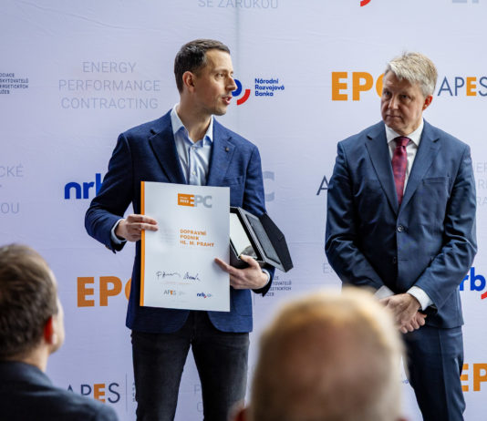 Cenu za energetickou modernizaci roku získal pražský Dopravní podnik, soutěžící ušetří dohromady miliardu