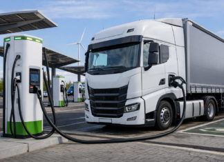 Vybudování a provoz dobíjecího parku pro těžká elektrická vozidla – odpočívka D1 Osek nad Bečvou vlevo