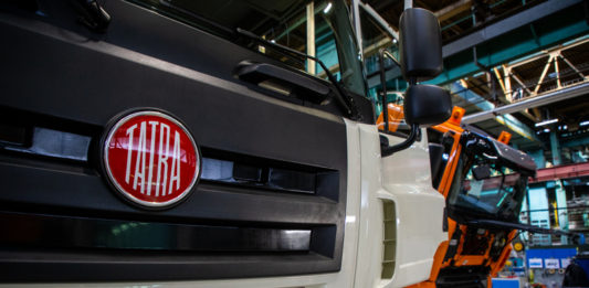 Automobilka Tatra Trucks loni vyrobila 1349 aut, tržby jí stouply