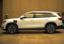 Prodeje plug-in hybridů se už srovnávají s bateriovými elektromobily