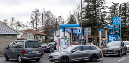 Ministerstvo financí začne monitorovat výši marží u čerpacích stanic