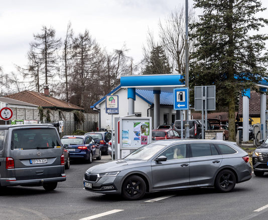Ministerstvo financí začne monitorovat výši marží u čerpacích stanic