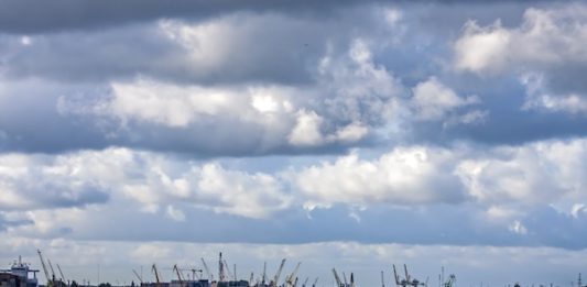 Zrušení zákona Jones Act vyvolává odpor odborů, Bílý dům se zaměřuje na válkou způsobený nárůst cen energií