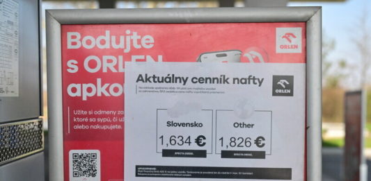EK: Slovenské dvojí ceny nafty jsou diskriminační a porušují právo EU