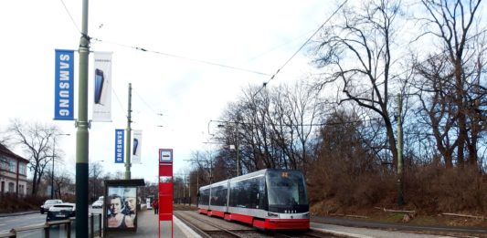 Tramvajová trať u Pražského hradu projde rekonstrukcí
