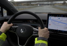 Vláda schválila strategii rozvoje C-ITS. Chytrá doprava má přinést více informací pro řidiče, rychlejší průjezd záchranářů i bezpečnější provoz