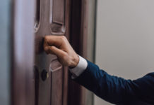 Kontroly inspekce práce v roce 2026: hlavní priority jsou nelegální zaměstnávání a odměňování