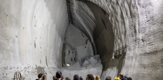 DPP podepsal se sdružením firmy Subterra smlouvu na druhou část metra D