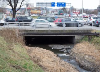 Oprava mostu uzavře od pondělí část českobudějovické Pražské třídy