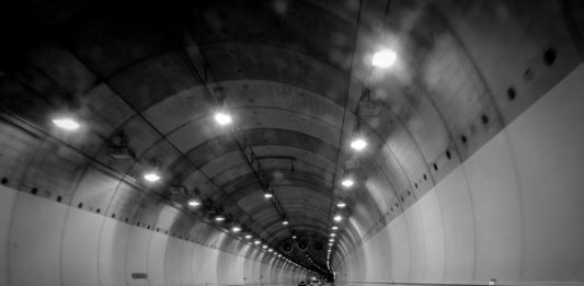Slovensko kvůli údržbě na dva týdny uzavře nový nejdelší silniční tunel