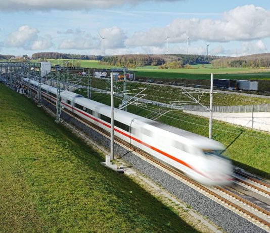 Tři vysokorychlostní trati plánuje Správa železnic dokončit do roku 2042