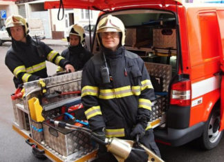 Nová technologie umožní vozům záchranných složek rychlejší průjezd Kladnem