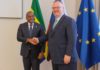 Česká republika chce posílit dopravní spolupráci s Gabonem, české firmy mohou pomoci s modernizací infrastruktury