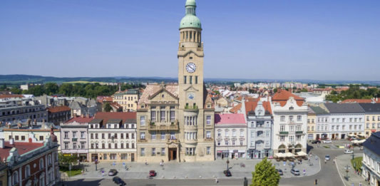 Prostějov investuje 600.000 Kč do renovace 60 autobusových čekáren