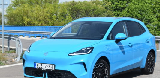 Značka MG začíná nabízet nový hatchback MG4 s atraktivní cenovkou