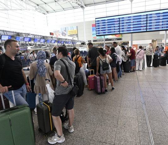 Cestovní kanceláře: Možné zdražování letenek nezvýší automaticky i ceny zájezdů