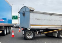 Incidenty s odpadnutím přívěsu vyvolávají varování NHVR týkající se bezpečnosti
