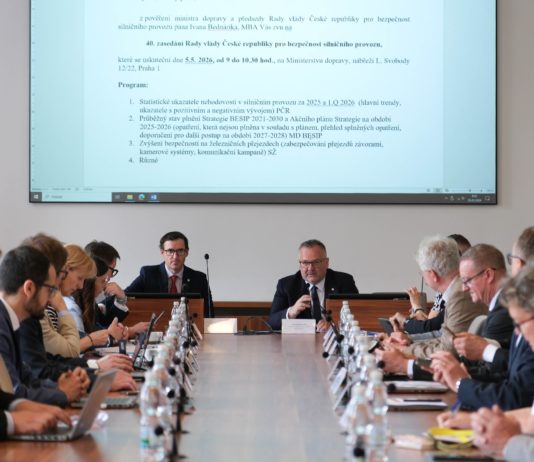Rada vlády projednala plnění strategie BESIP v polovině dekády, podpořila další opatření