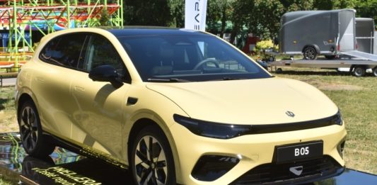 Leapmotor přivezl do Česka elektrický hatchback