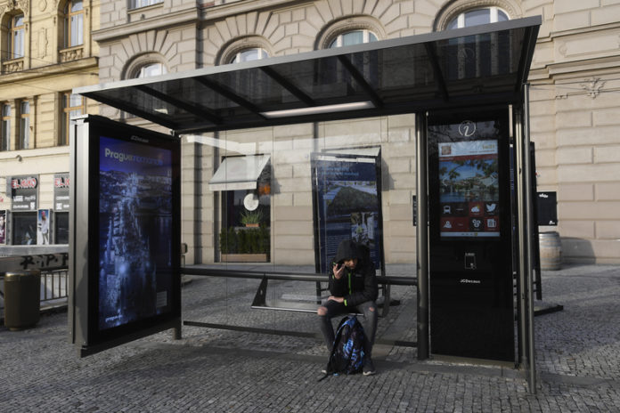 MF: Česko vyhrálo arbitráž s JCDecaux a nemusí platit 550 milionů Kč