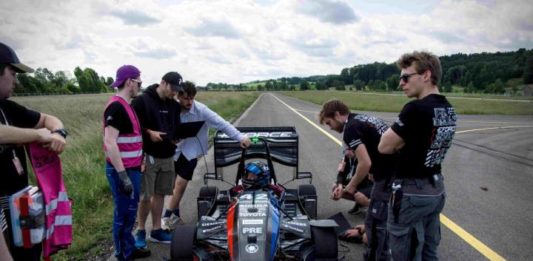 SVĚTOVÝ ŽEBŘÍČEK STUDENTSKÝCH FORMULÍ: TÝM EFORCE PRAGUE FORMULA Z ČVUT POSKOČIL O 5 PŘÍČEK NA 12. MÍSTO!