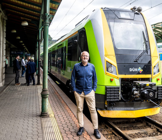Jančura: RegioJetu se v soutěžích daří, profitují z nich rozpočty i cestující