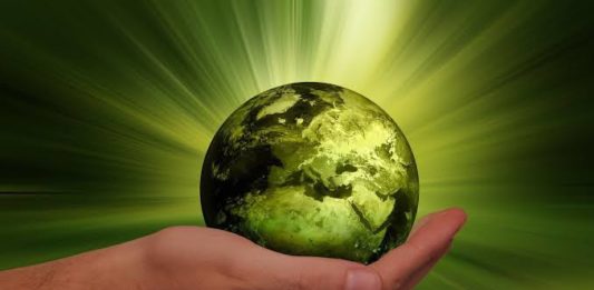 Česko čeká na přísnější pravidla proti greenwashingu. Na Slovensku už platí