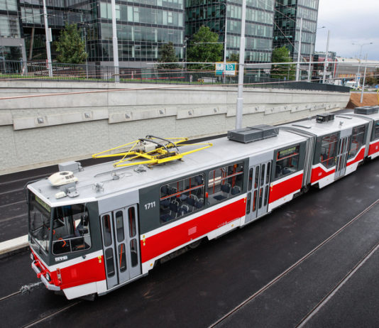Český tým zvítězil v evropském šampionátu řidičů tramvají