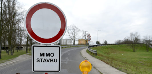 Skončily obě uzavírky na Pražském okruhu u Slivence, provoz byl obnoven