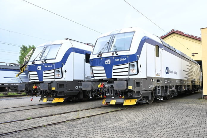 ČD převzaly poslední z celkem 50 vysokorychlostních lokomotiv Vectron