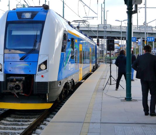 Z Plzně do Domažlic bude od prosince deset let vozit cestující Arriva vlaky