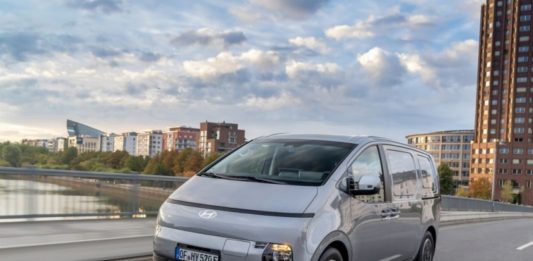 Na trh začínají přicházet dodávky s ultrarychlým dobíjením