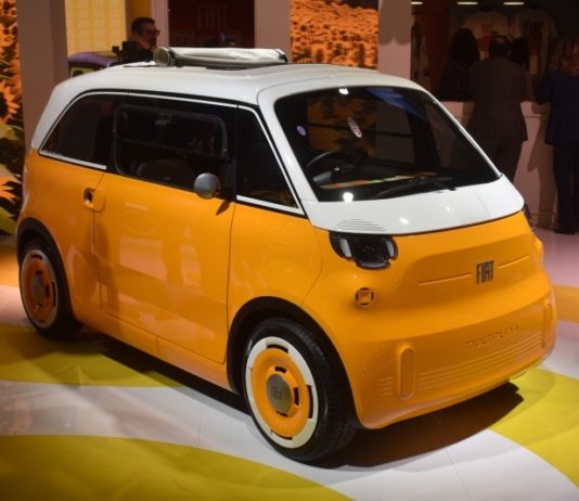 Fiat Multiplina není vlastně auto, ale podle legislativy čtyřkolka