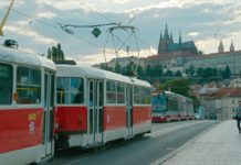 V Praze začaly sloužit nové tramvajové zastávky Hodkovičky Pražská tramvaj v ulici