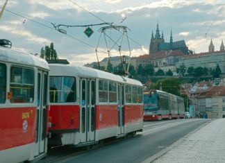 V Praze začaly sloužit nové tramvajové zastávky Hodkovičky Pražská tramvaj v ulici