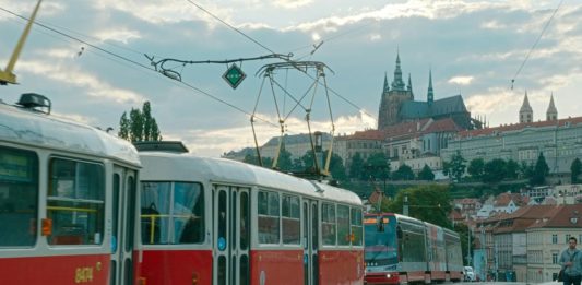 V Praze začaly sloužit nové tramvajové zastávky Hodkovičky Pražská tramvaj v ulici