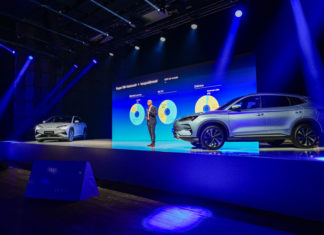 Z Číny do EU se bude ročně dovážet nejvýše 350.000 hybridních vozů